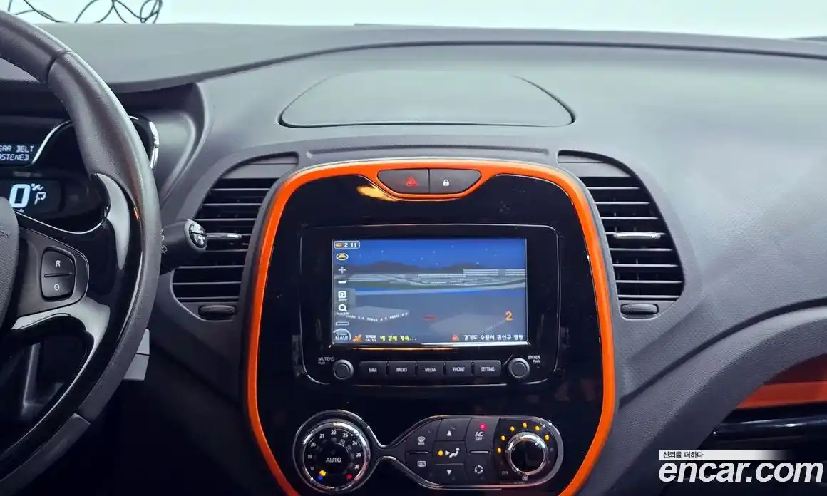 Renault QM3 2014 1.5 гидро в Москве № 1145792, фото 14