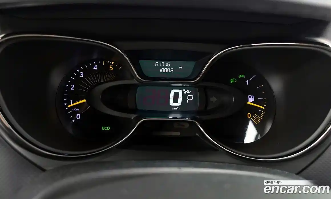 Renault QM3 2014 1.5 гидро в Москве № 1145792, фото 8