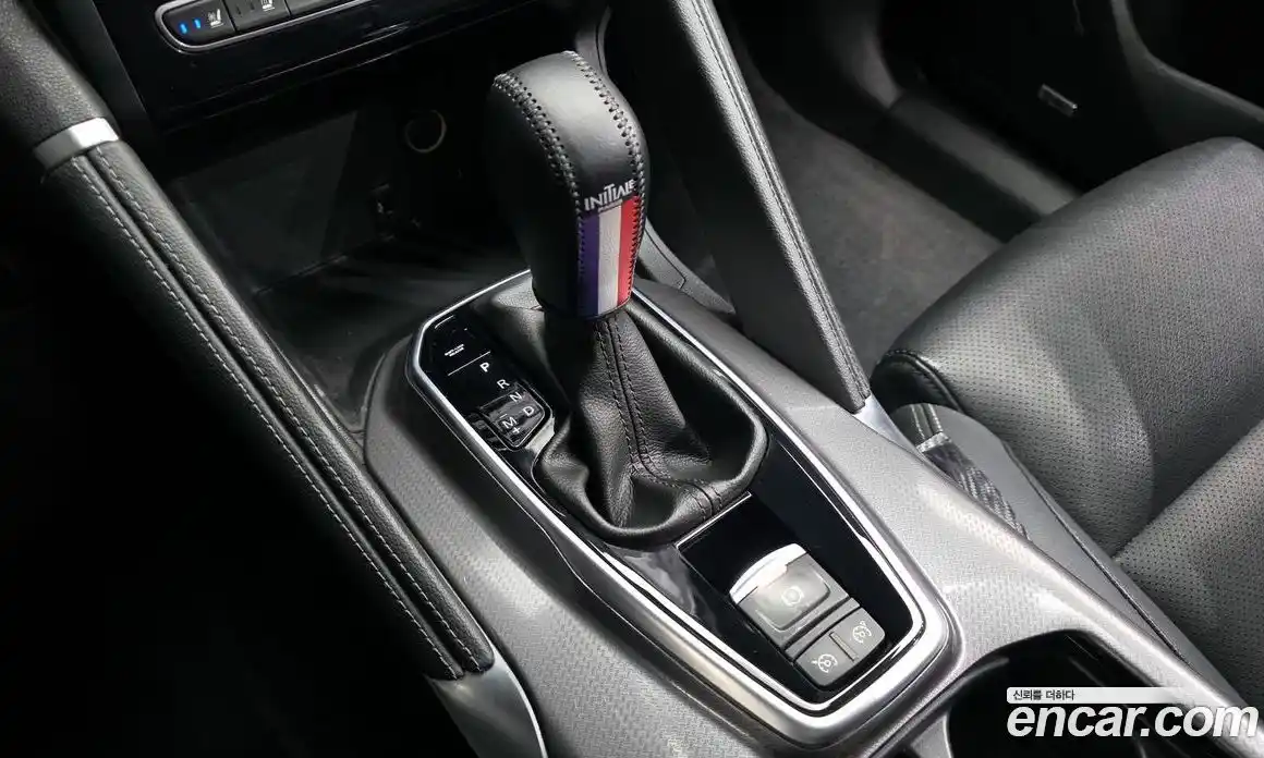 Renault QM6 2019 2.0 гидро в Москве № 1145837, фото 9
