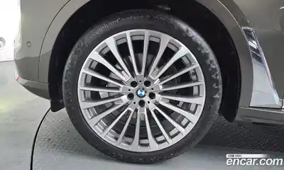 BMW X7 2023 3.0 гидро в Москве № 1146235, миниатюра 5