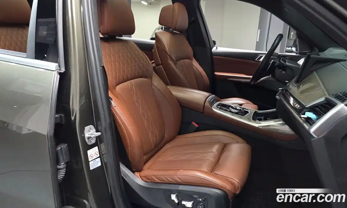 BMW X7 2023 3.0 гидро в Москве № 1146235, фото 10