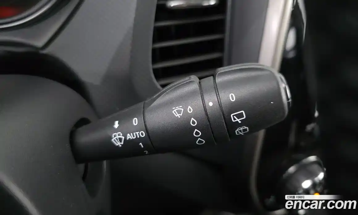 Renault QM3 2014 1.5 Автомат в Москве № 1146352, фото 18