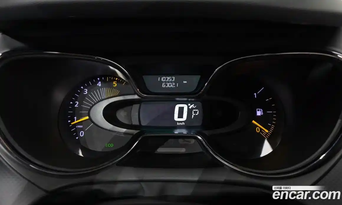 Renault QM3 2014 1.5 Автомат в Москве № 1146352, фото 8