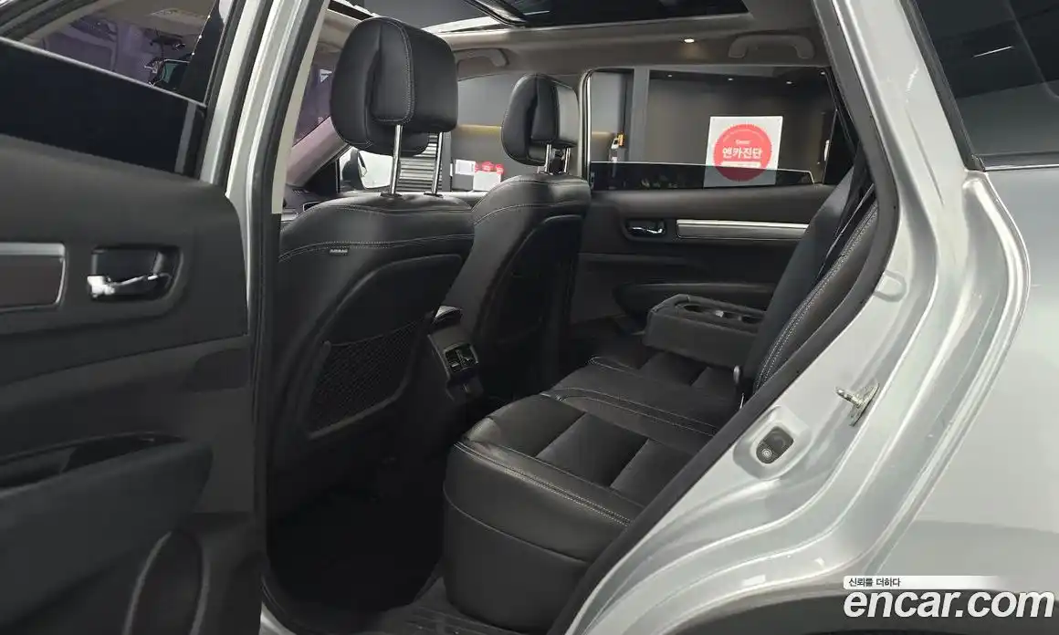 Renault QM6 2017 2.0 Автомат в Москве № 1146584, фото 12