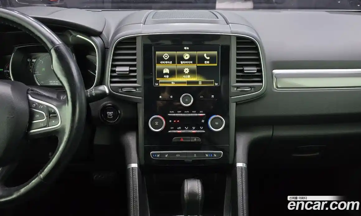 Renault QM6 2017 2.0 Автомат в Москве № 1146584, фото 15