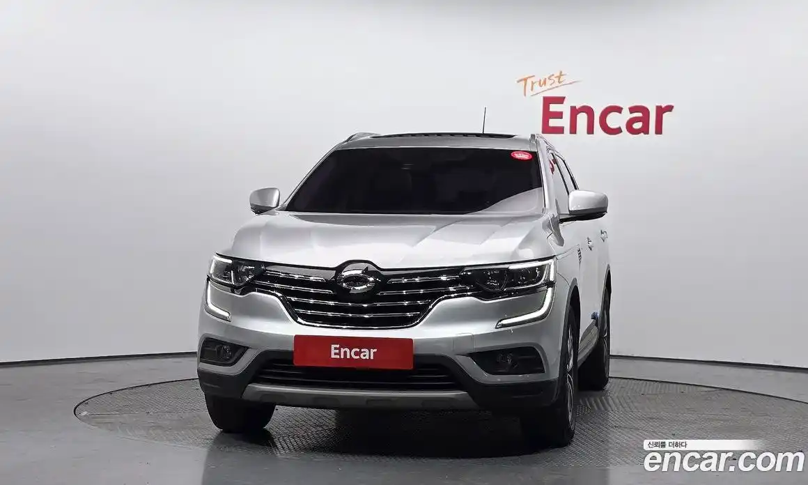 Renault QM6 2017 2.0 Автомат в Москве № 1146584, фото 3