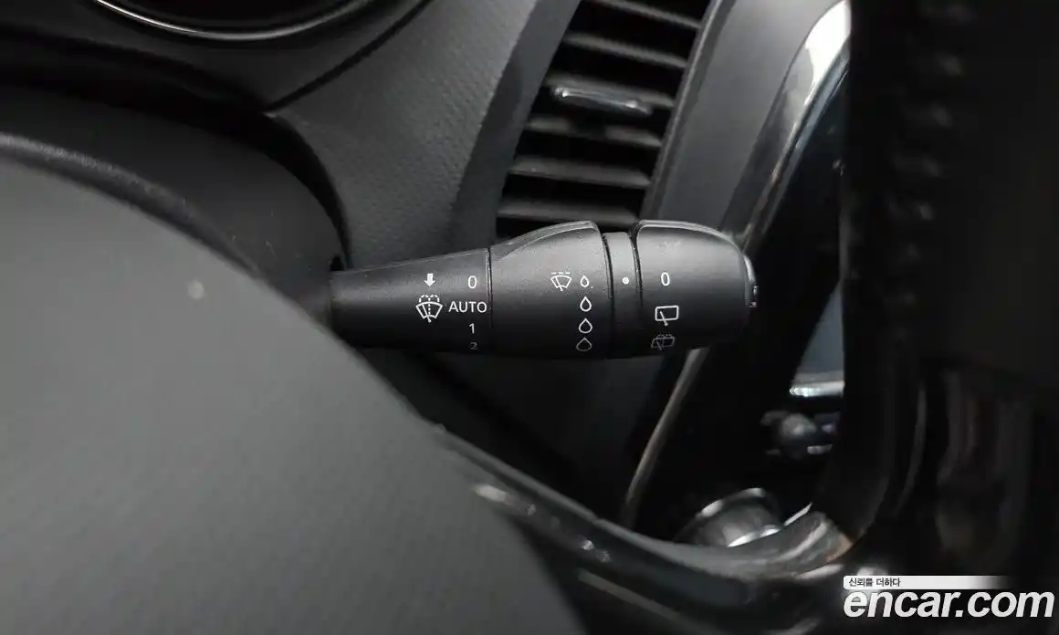 Renault QM3 2015 1.5 Автомат в Москве № 1146589, фото 18