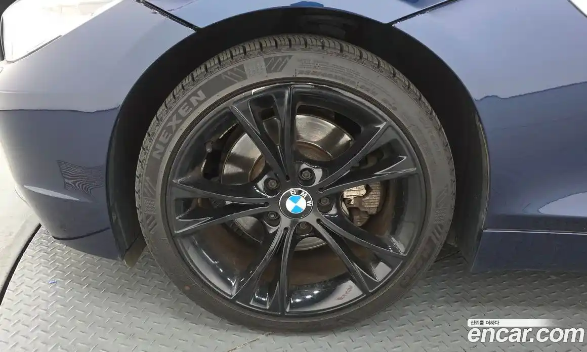 BMW Z4 2014 2.0 гидро в Москве № 1146629, фото 5