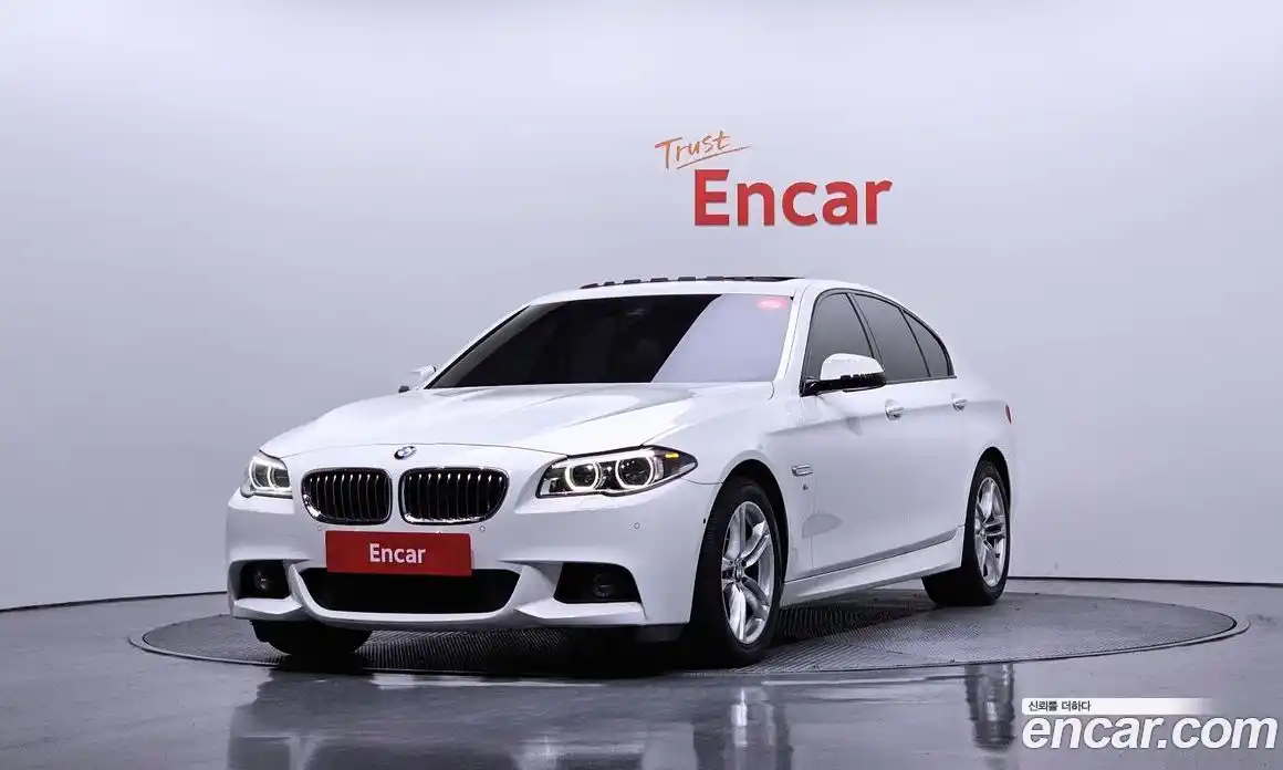 BMW 5-Series 2016 2.0 Автомат в Москве № 1146632, фото 1