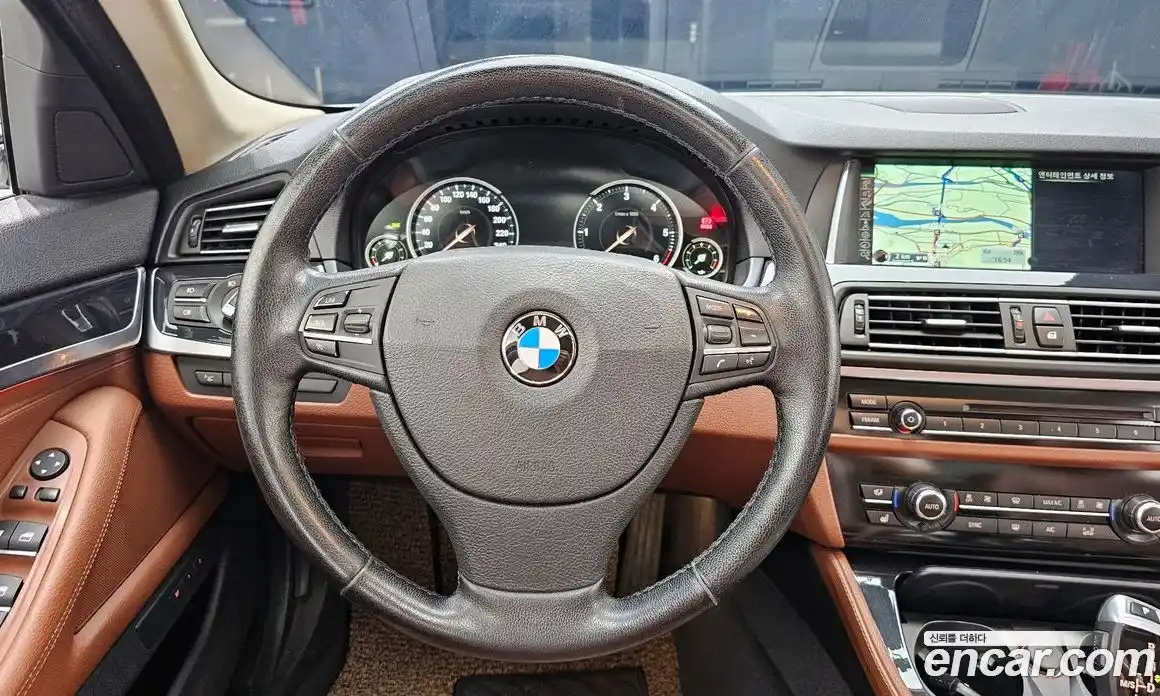 BMW 5-Series 2016 2.0 Автомат в Москве № 1146632, фото 13
