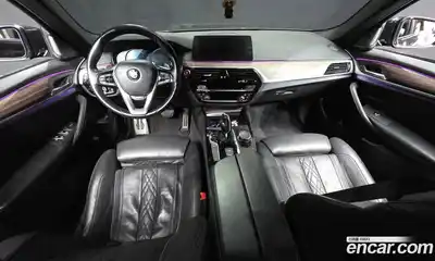 BMW 5-Series 2017 2.0 Автомат в Москве № 1146804, миниатюра 7
