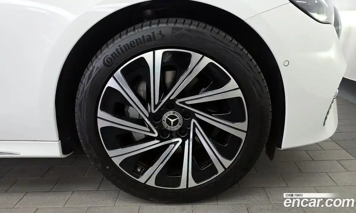 Mercedes-Benz E-Class 2025 2.0 гидро в Москве № 1146931, фото 5