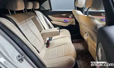 Mercedes-Benz E-Class 2023 2.0 гидро в Москве № 1147081, миниатюра 12