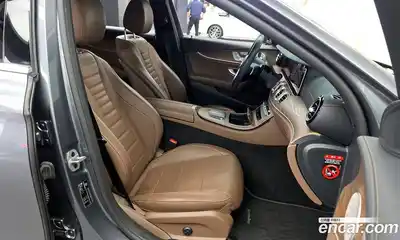 Mercedes-Benz E-Class 2021 2.0 гидро в Москве № 1147446, миниатюра 10