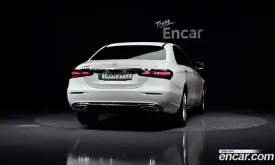Mercedes-Benz E-Class 2020 2.0 гидро, миниатюра 4