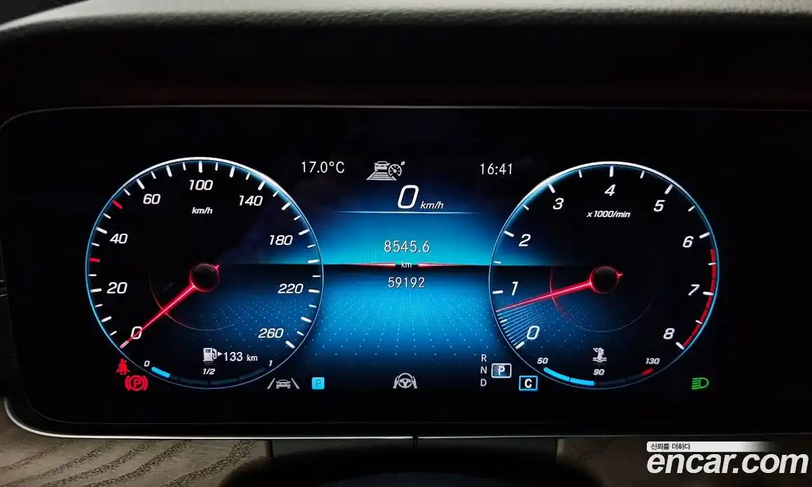 Mercedes-Benz E-Class 2020 2.0 гидро, фото 8
