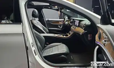 Mercedes-Benz E-Class 2020 2.0 гидро, миниатюра 10