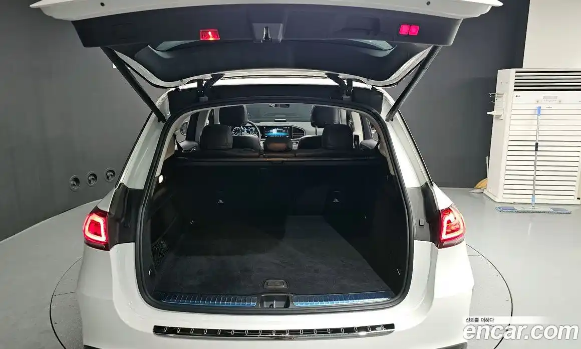 Mercedes-Benz GLE-Class 2021 3.0 Автомат в Москве № 1147709, фото 20