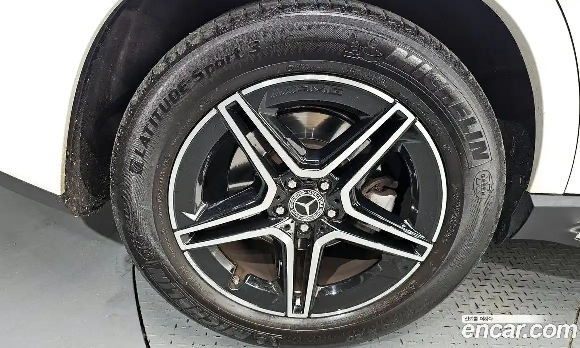 Mercedes-Benz GLE-Class 2021 3.0 Автомат в Москве № 1147709, фото 5