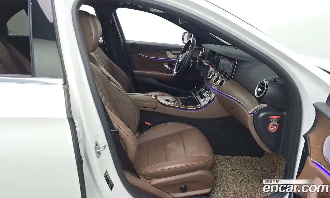 Mercedes-Benz E-Class 2021 2.0 гидро в Москве № 1147723, фото 11