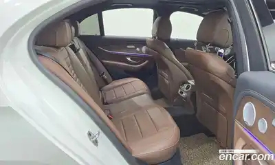 Mercedes-Benz E-Class 2021 2.0 гидро в Москве № 1147723, миниатюра 12