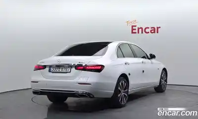 Mercedes-Benz E-Class 2021 2.0 гидро в Москве № 1147723, миниатюра 2