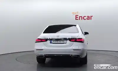 Mercedes-Benz E-Class 2021 2.0 гидро в Москве № 1147723, миниатюра 4