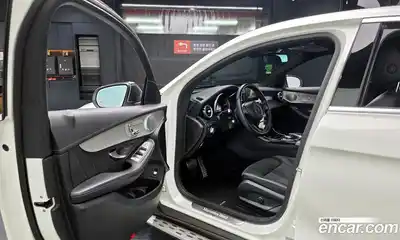 Mercedes-Benz GLC-Class 2019 2.0 гидро в Москве № 1147742, миниатюра 10