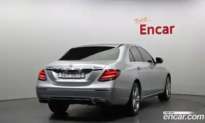 Mercedes-Benz E-Class 2018 1.9 Автомат в Москве № 1147887, миниатюра 2
