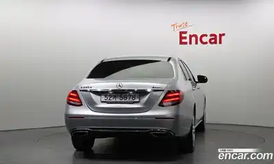 Mercedes-Benz E-Class 2018 1.9 Автомат в Москве № 1147887, миниатюра 4