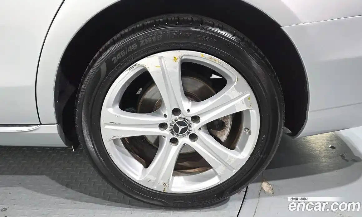 Mercedes-Benz E-Class 2018 1.9 Автомат в Москве № 1147887, фото 5