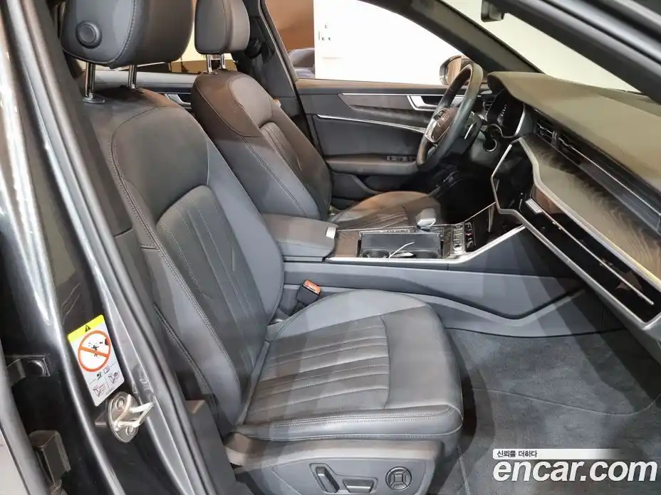 Audi A6 2022 2.0 гидро в Москве № 1148952, фото 16
