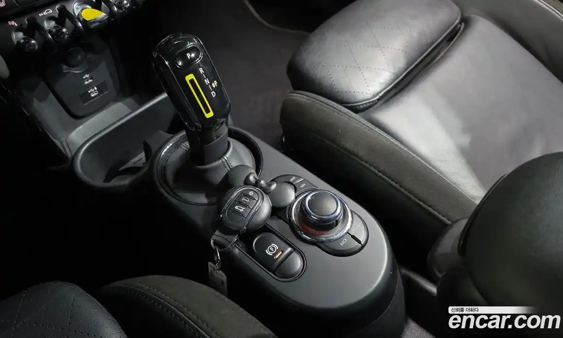 Mini Cooper 2022 гидро в Москве № 1149620, фото 9