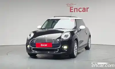 Mini Cooper 2017 1.5 гидро в Москве № 1149858, миниатюра 2