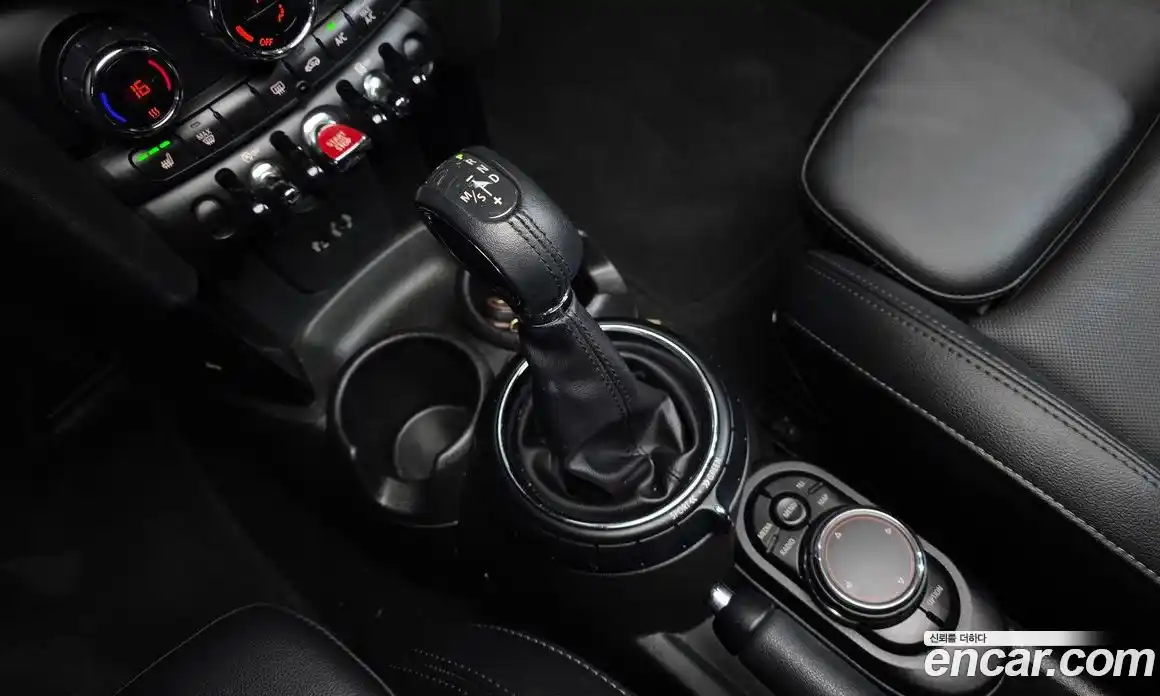 Mini Cooper 2017 1.5 гидро в Москве № 1149858, фото 8
