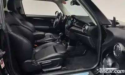 Mini Cooper 2017 1.5 гидро в Москве № 1149858, миниатюра 10