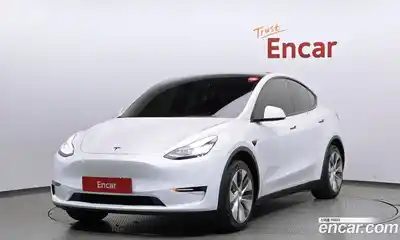 Tesla Model Y, 2021