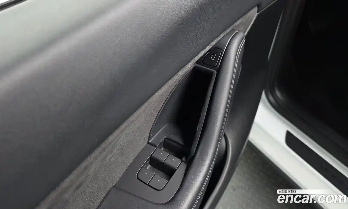 Tesla Model Y 2021 0.2 гидро в Москве № 1150451, фото 19