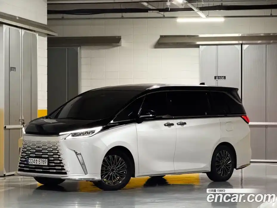 Lexus LM 2024 2.4 гидро в Москве № 1150896, фото 20