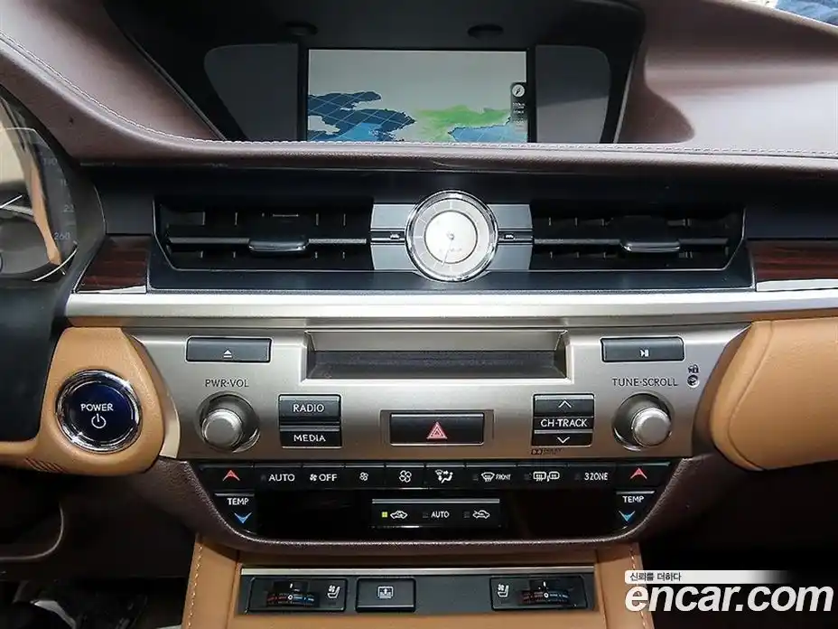 Lexus ES 2017 2.5 гидро в Москве № 1150913, фото 13