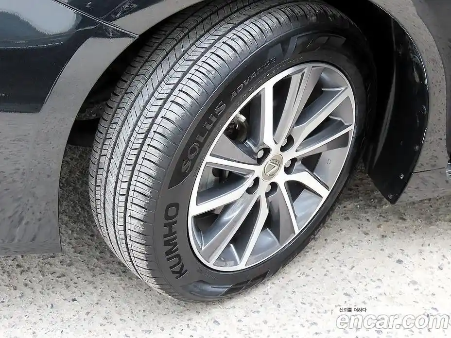 Lexus ES 2017 2.5 гидро в Москве № 1150913, фото 20