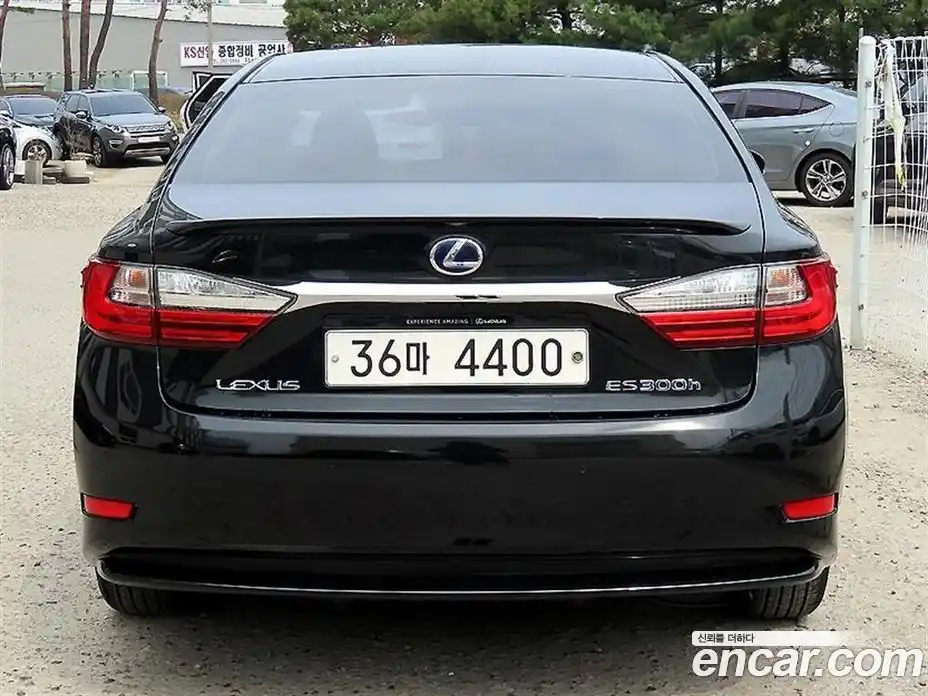 Lexus ES 2017 2.5 гидро в Москве № 1150913, фото 4