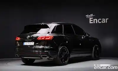 Volkswagen Touareg 2023 3.0 гидро в Москве № 1151009, миниатюра 2