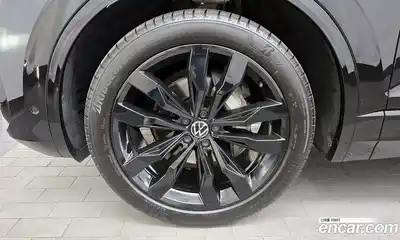 Volkswagen Touareg 2023 3.0 гидро в Москве № 1151009, миниатюра 5
