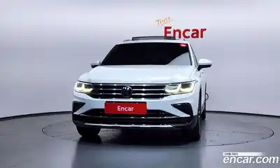 Volkswagen Tiguan 2022 2.0 гидро в Москве № 1151204, миниатюра 3