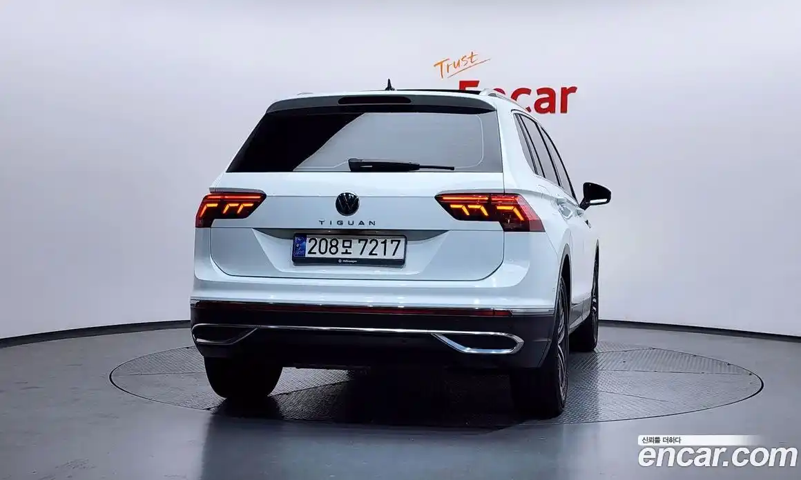 Volkswagen Tiguan 2022 2.0 гидро в Москве № 1151204, фото 4