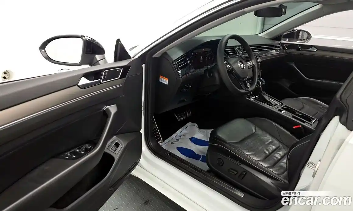 Volkswagen Arteon 2019 2.0 гидро в Москве № 1151208, фото 10