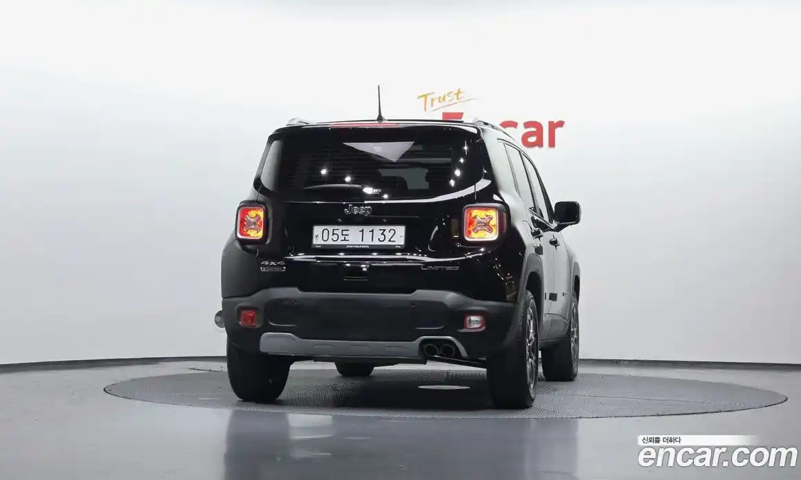 Jeep Renegade 2018 2.0 гидро в Москве № 1151566, фото 4