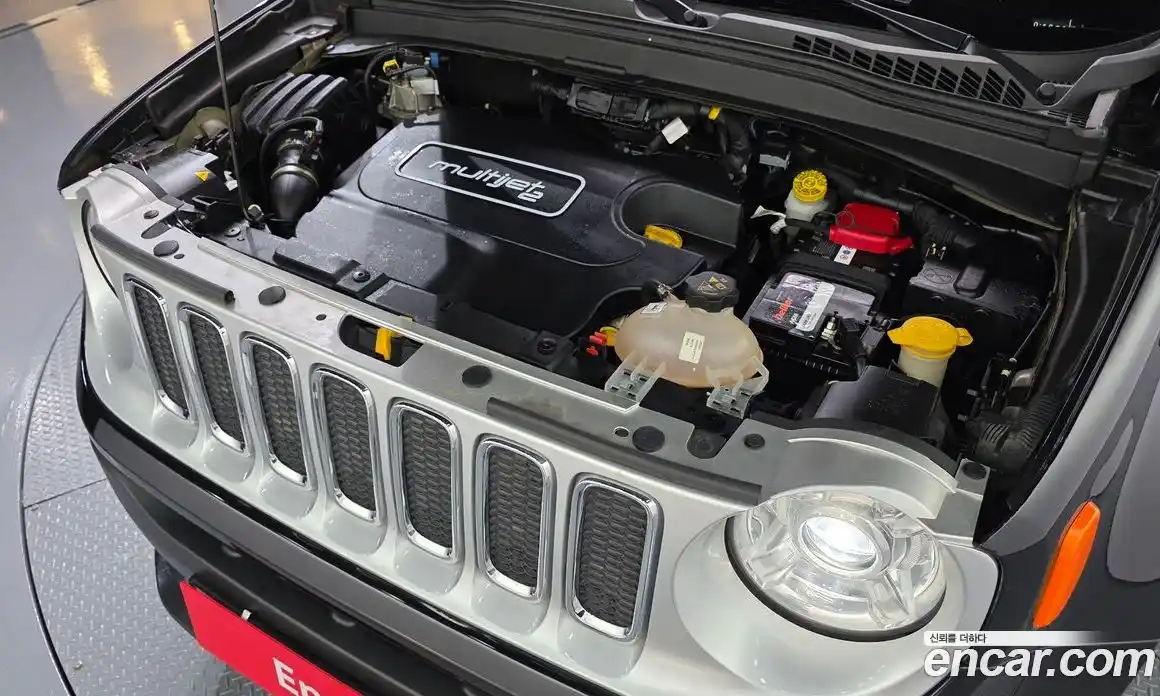 Jeep Renegade 2018 2.0 гидро в Москве № 1151566, фото 6