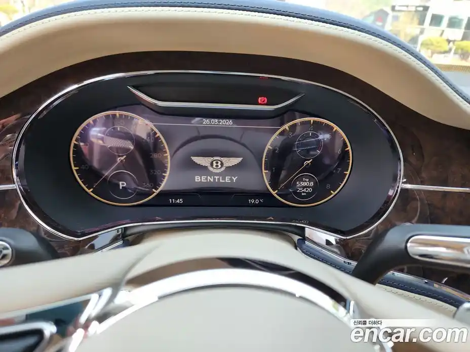 Bentley Flying Spur 2022 4.0 гидро в Москве № 1151585, фото 6